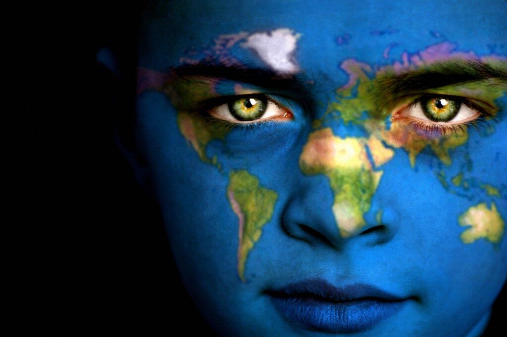 Eye Change the World is a project that promotes awareness and change in Central Indpls.It also encourages individuals to be the change that they want to see.