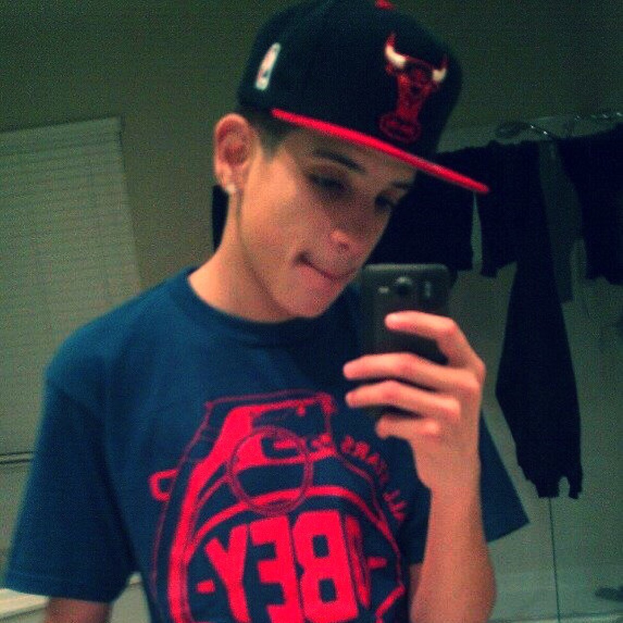 follow me on instagram at C_peezyy
