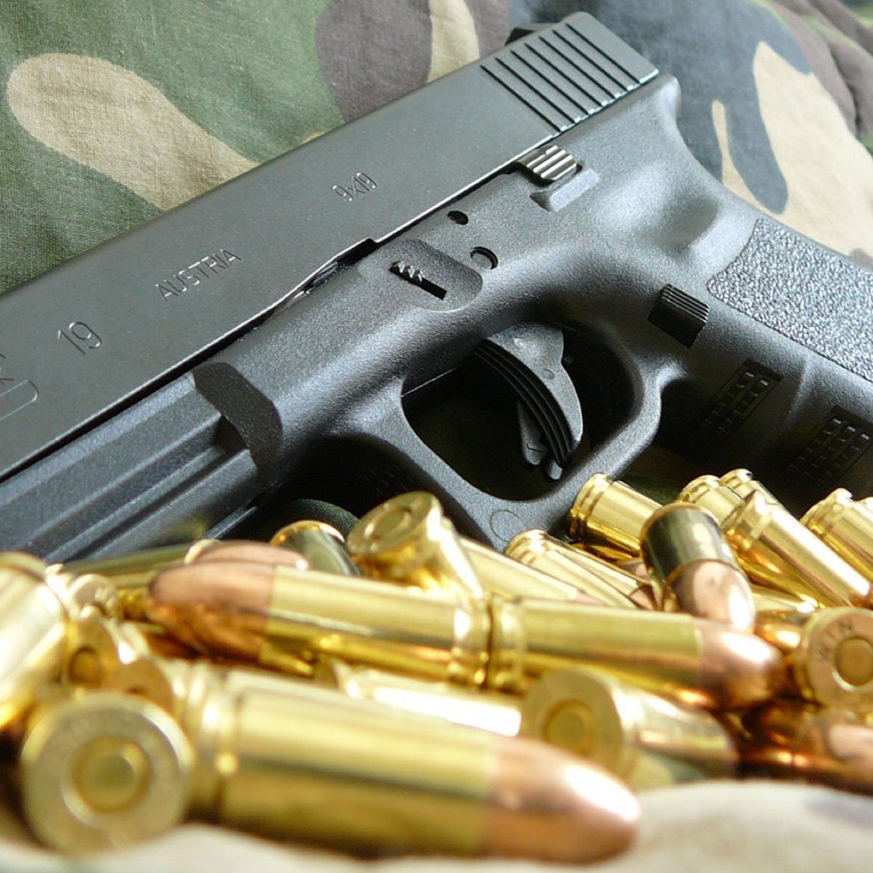 Daily Hd Gun And Other Weapon Pictures For Firearm And Weapon Lovers.