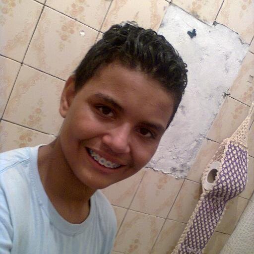 hoje eu so quero e ser feliz