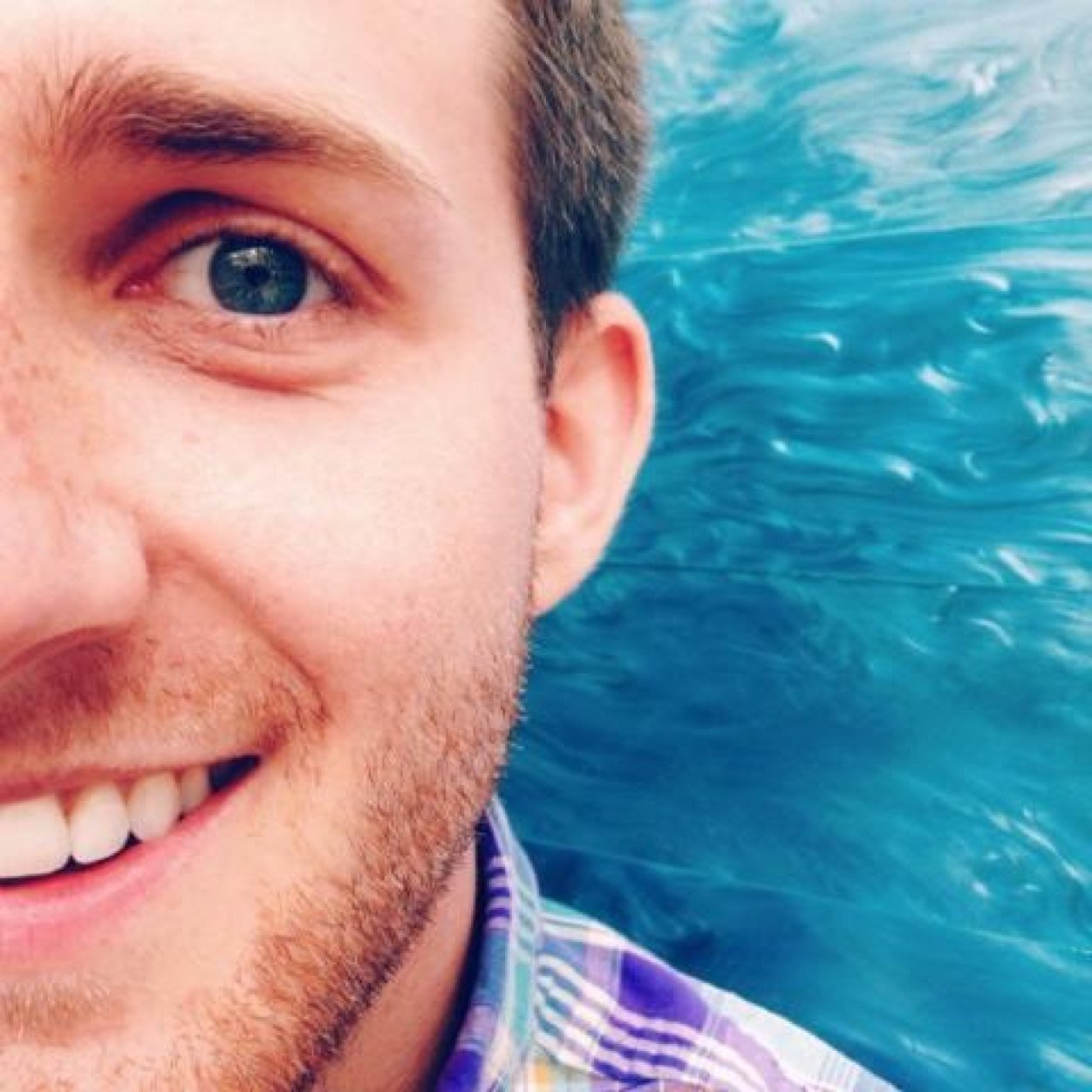 OhMyGoshua's profile picture. Witty insights shared on an infrequent basis.