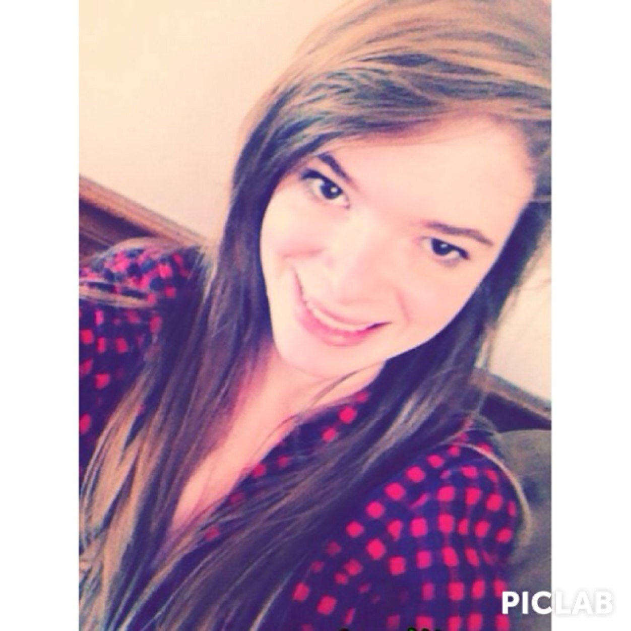 _Im_Jesse's profile picture. I fell in love the way you fall asleep, slowly then all at once. Instagram: ImJesse_