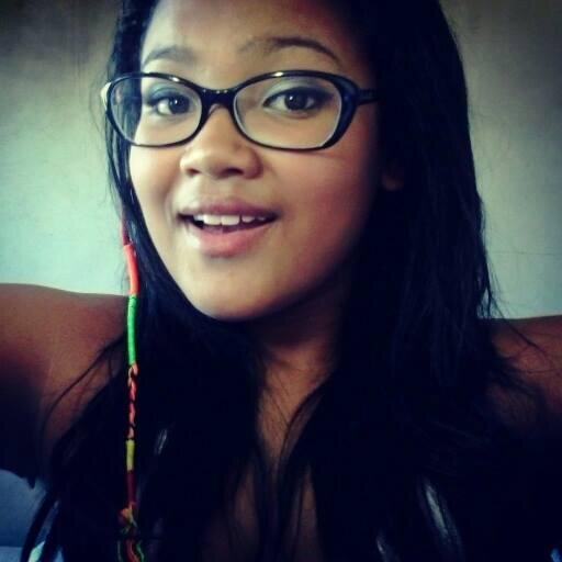 Irradiando paz e amor !
Lovatic | Selenator | Hooligan
