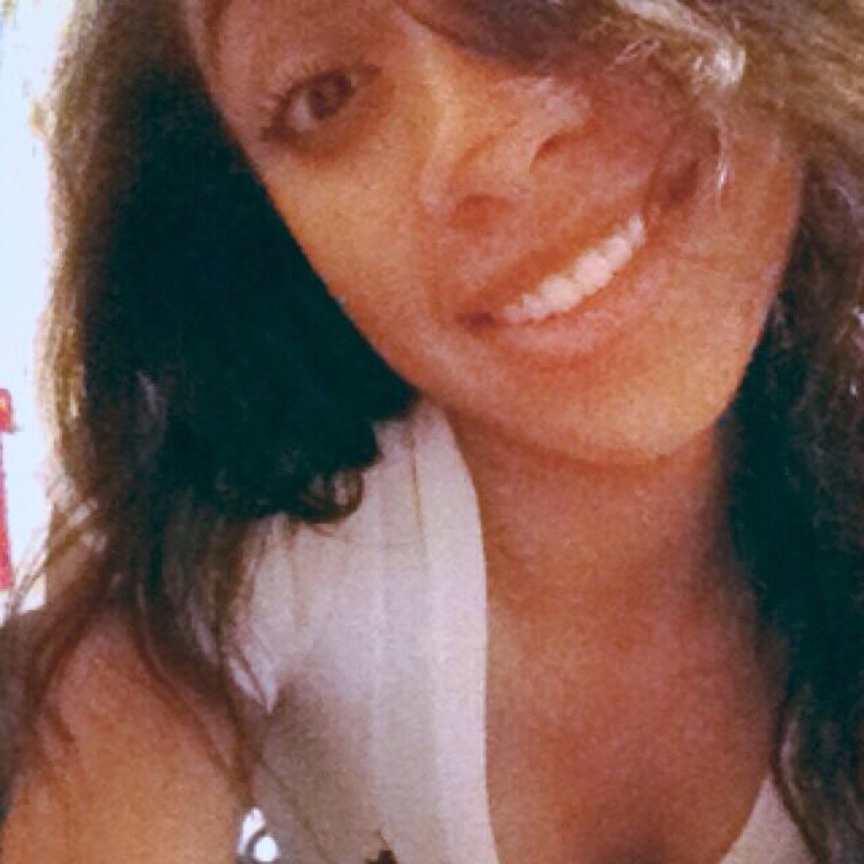 Queen kinnie, yea thats me .... New to jackson but im from Chicago, no social networks this my first one just trying some new. Ilove to cook , dance , sing ,etc
