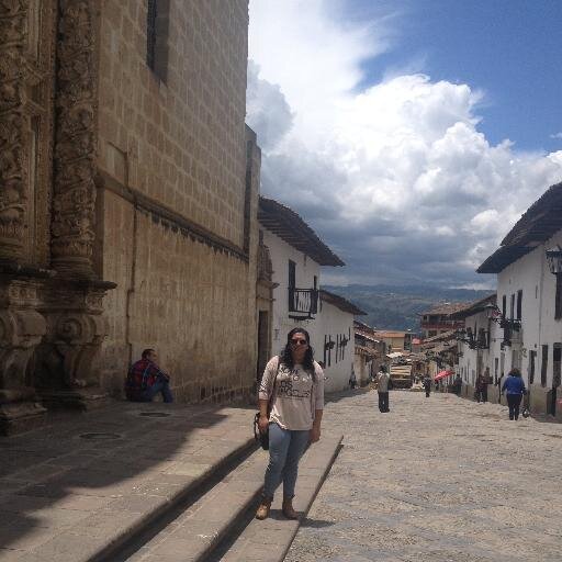 vanesiuu's profile picture. 