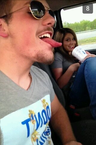 br99322649's profile picture. My sunshine dosen't come from thé Sun. It comes from à life form that keeps me living from within.~Dakota Sweat~. Sinner saved by grace.