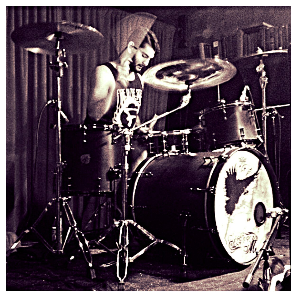 Drummer for @divisionsUT | Session drummer/Percussionist | @MapexDrumsUSA | Need session work? email me at suittdrums@gmail.com