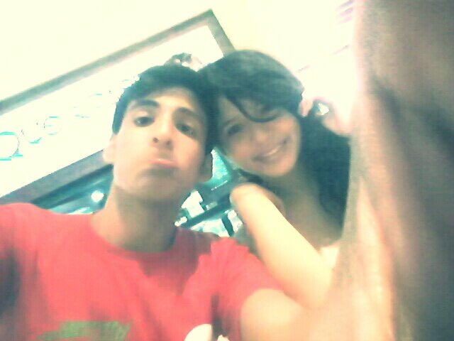 estudiante de #sociologia  y #derecho !!