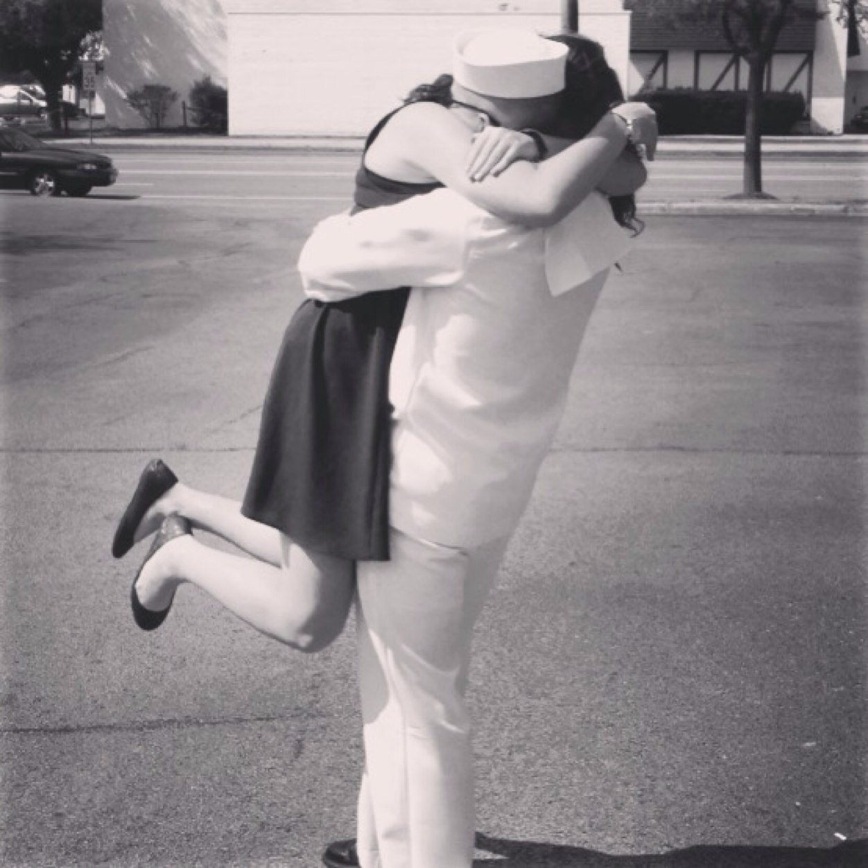 Just a country livin, christian young woman deeply in love with a man who happens to be a US Sailor. Miles apart, but never in our hearts. ♥️        1,010 miles