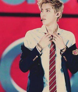 cery_0's profile picture. For all of you who gossip about me: thanks for making me the center of your world... FOLLOW me I FOLLOW YOU BACK ..SIMPLICITY BEAUTY ❤️❤️