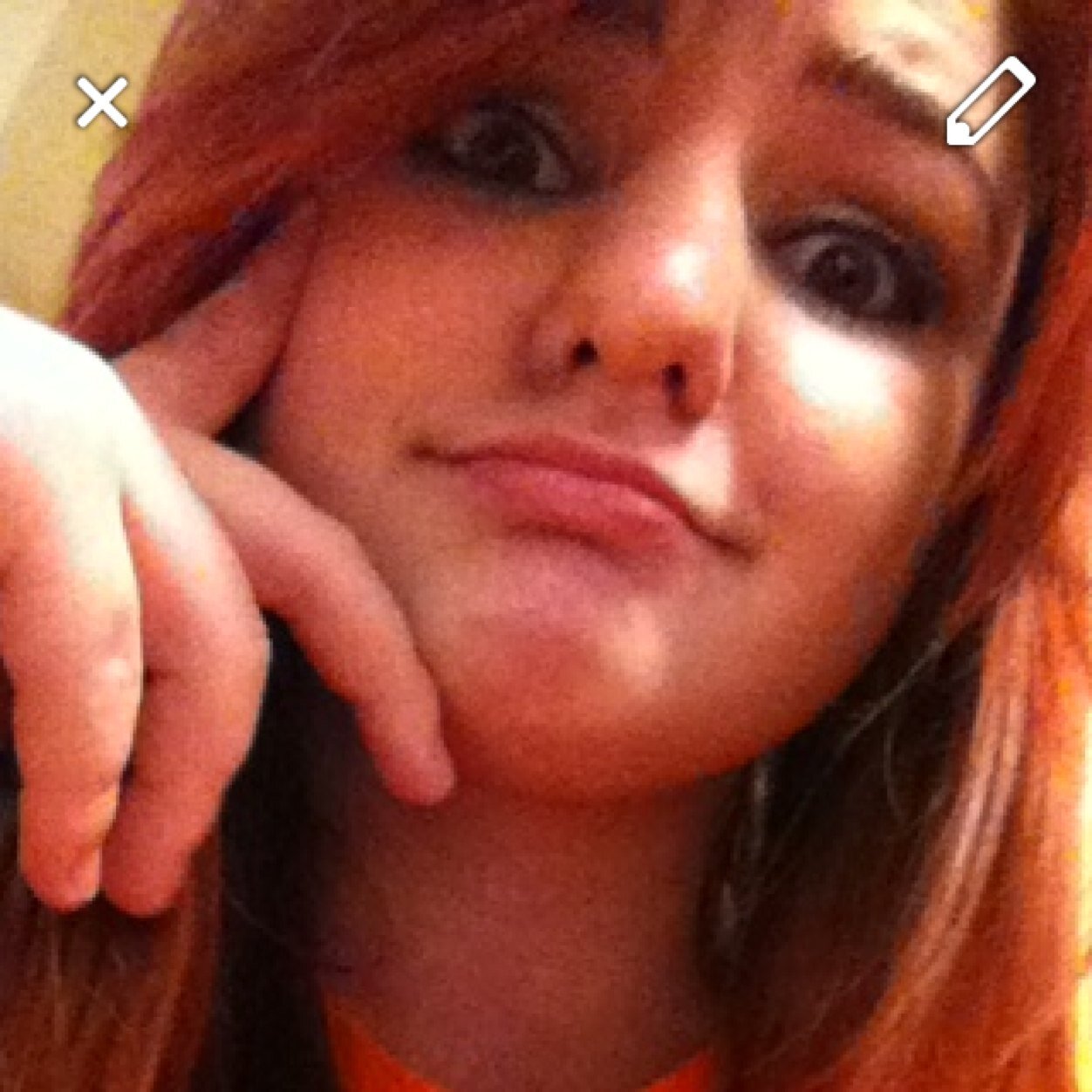 Long story short, i like to sing. Like alot. Not to brag but im pretty good. But extremely shy. I love to shop, i love softball and i am a jesus freak. (:
