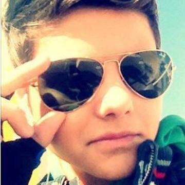 HOLA SOY UNA FANS DE ABRAN MATEO Y quiero casarme con el por que el esta soltero 3 y meda tristesa