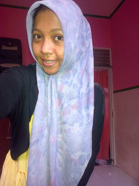 @lenibintari | 27 januari 1997 | cliquers | singer | riskimultazam | sma negeri 2 lhokseumawe | lenibintari657@yahoo.co.id