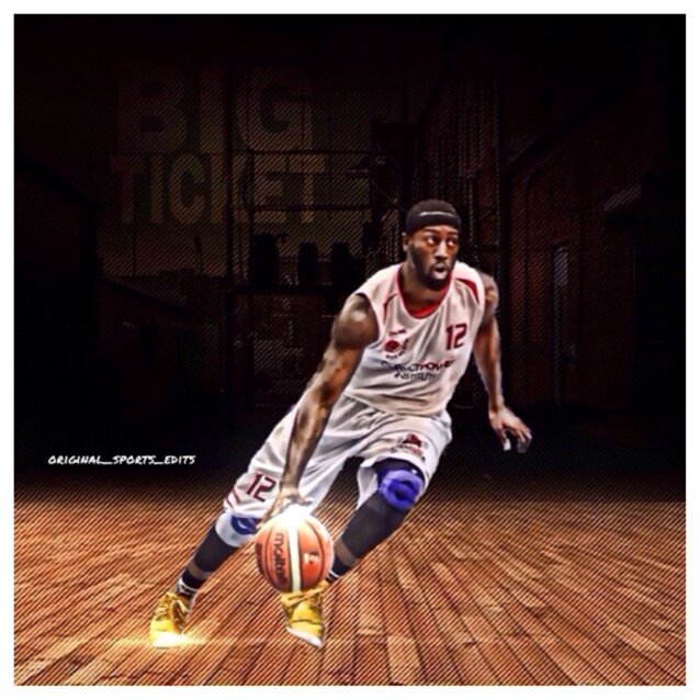 #BLESSED..#WorkHardPrayHarder BasketBall Is my distraction from destruction! living out my dreams 
#Instagram @Joelbarkers5