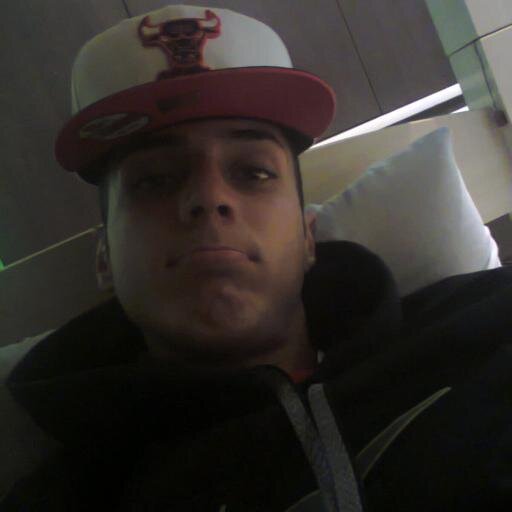 Sou dos 3 . Pai Filho e Espírito Santo