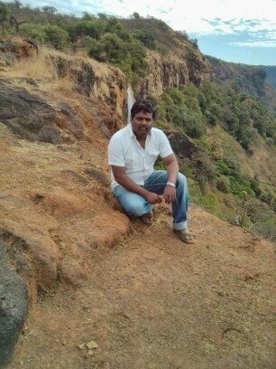 Cool, Fun loving guy. Love to spend time with my friends