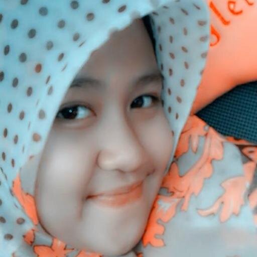 ayang0510's profile picture. Pin: 27DD3D25