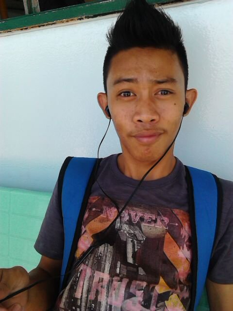 julessevilla's profile picture. 