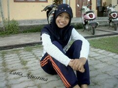 Paling ga suka sama yang namanya NUNGGU  _