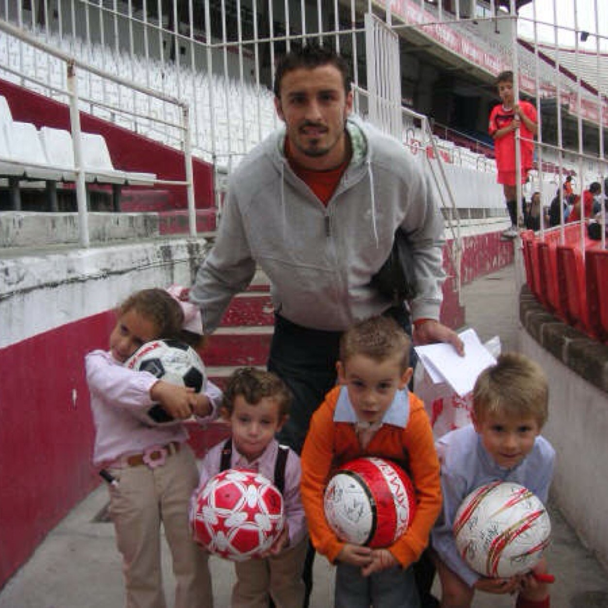 Road tu turin .Socios