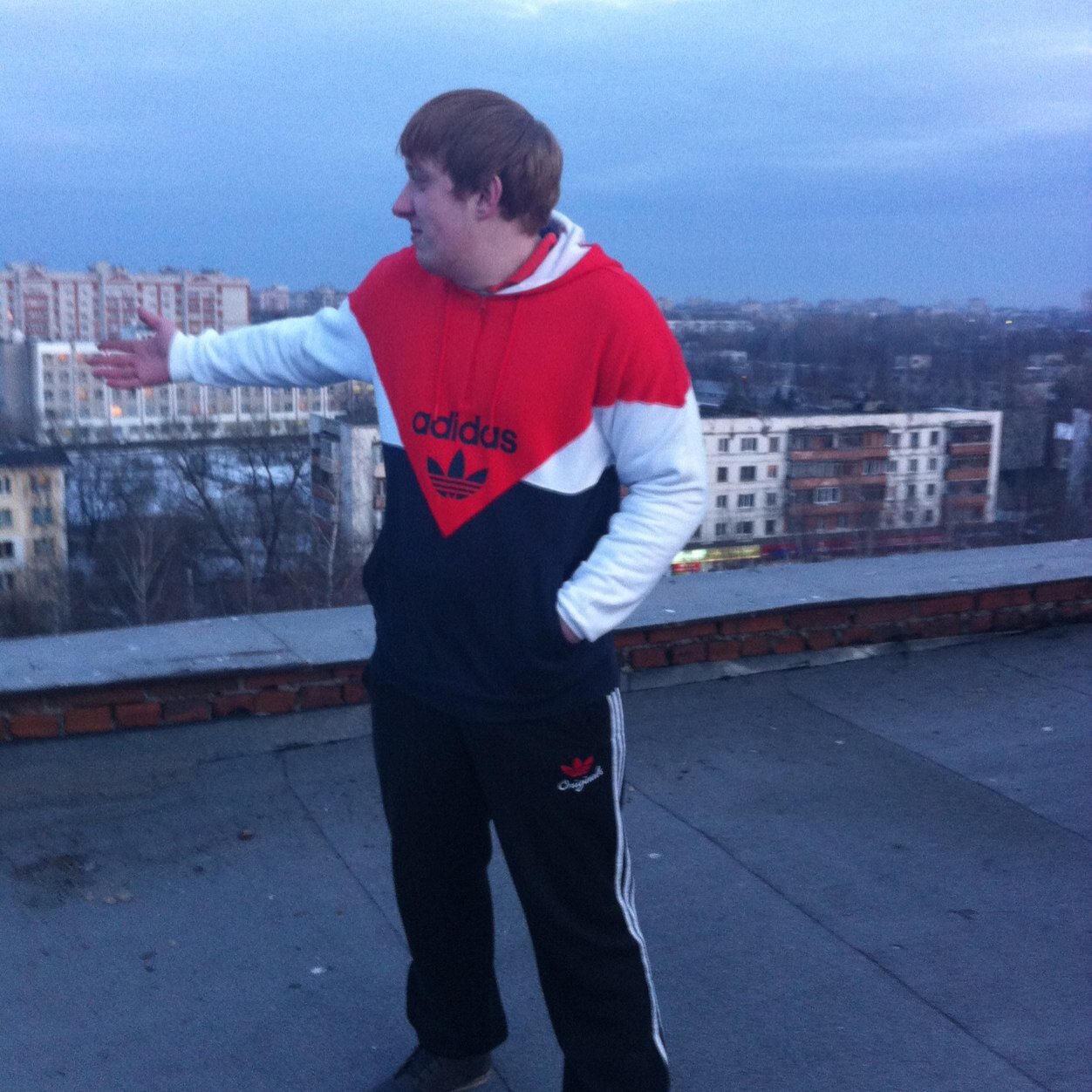 nikitaa2094's profile picture. #ВзаимныйФолловинг 
#ЧитаюВзаимно 
#rufollowback 
#followback 
#follow 
❒ Невзаимных удаляю!