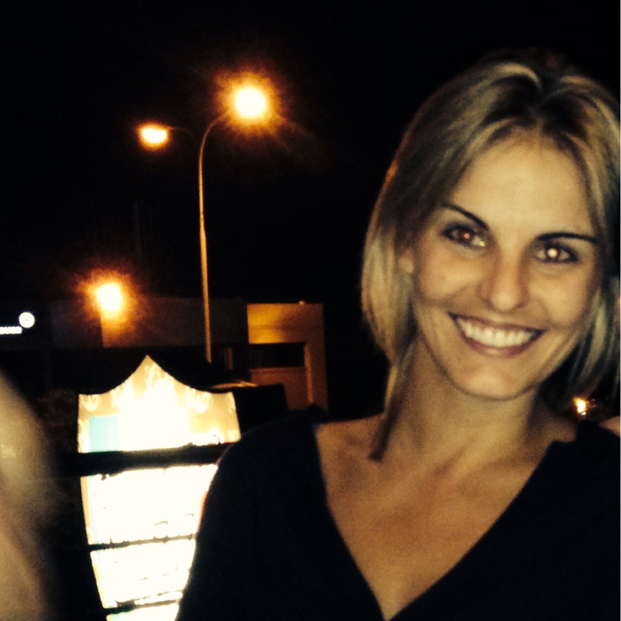 Resource specialist for global I.T projects. Currently at BMW Group SA. Fan & blog writer for Age Smart skin care centre - @agesmart1. Scorpio ♏️