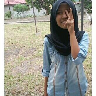 Hye my name Ain Syakirah | 15 tahun | IG - ainsyak | Wechat - ainpoiyo