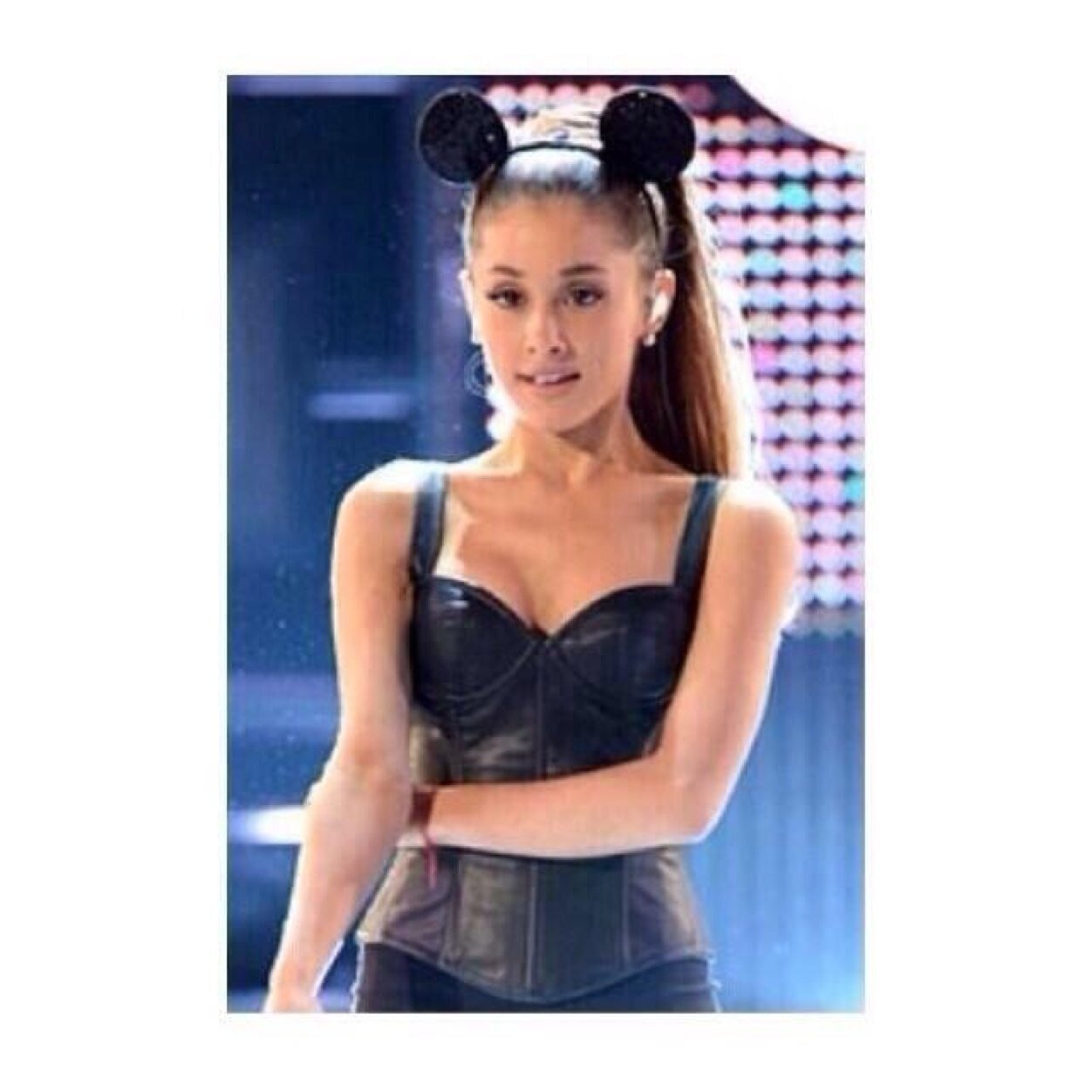 @arianagrande Love her with all my heart
Account since 1.5.14