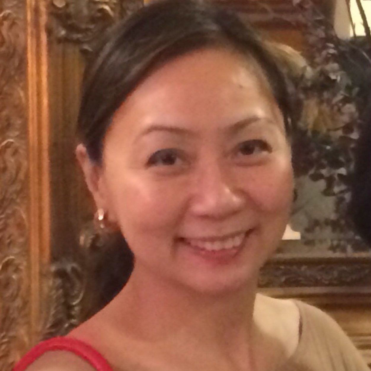 LASIK surgeon, traveller, shopper ( not necessarily in that order )