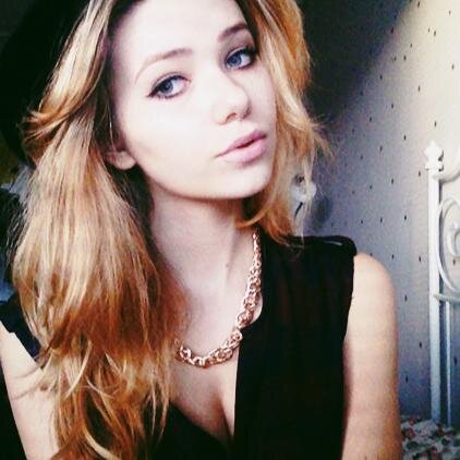 laura | 17yo | ♡ 45kg atteinds.