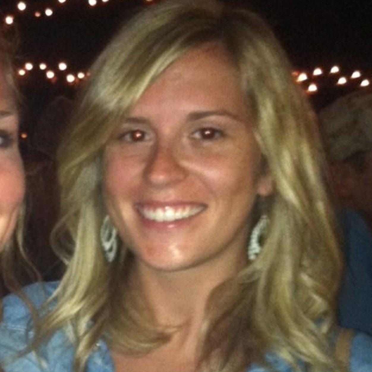 ElyseMissy's profile picture. LTC Sales • Cleveland Sports Victim • Probably on a plane • Sunshine State ➡️ Mile High City ☀️✈️