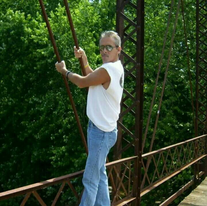 #*T$T*I'm a #Proud BrickMason,#Always Rollin'777s  Father of 2 Great Grown Kids #APOLGIZE for Nothing so Don't even ask #teamfuckerzzzz#FuckTopia