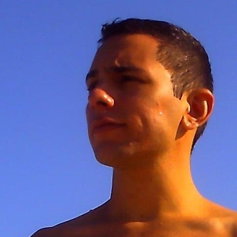 Não vivo no mesmo mundo que vc. Nem vejo o mundo como vê.