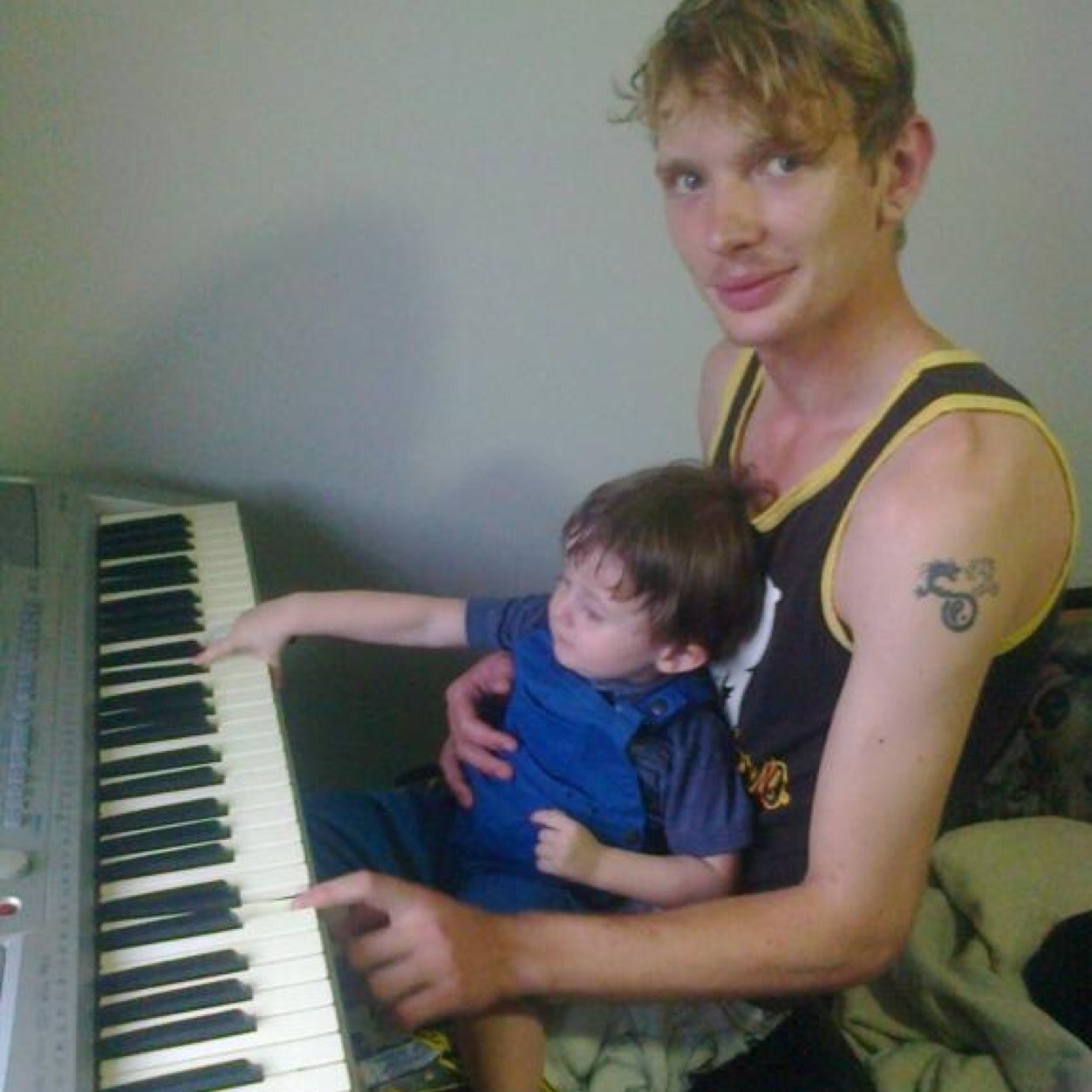 Music saved this life I live, the passion I have is the gift I give. Solo acoustic artist and DJ/producer. Audio engineer with bizarre ideas that work ;)