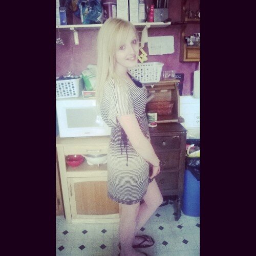 20 years young. ♏ im a mother. Trying to be the best me I can be.