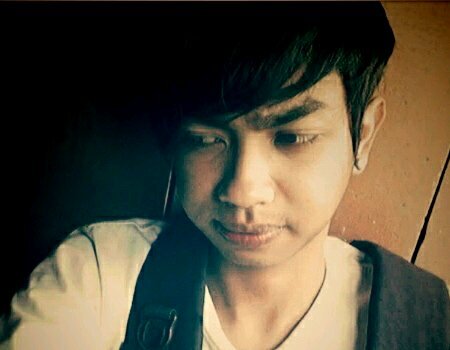 『rakyat jelata yg berusaha menjadi berarti di mata orang → berada←』