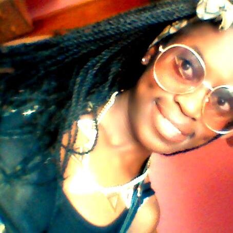 just being me. an art fanatic & lover of music