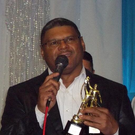 NoticiasconRaym's profile picture. 