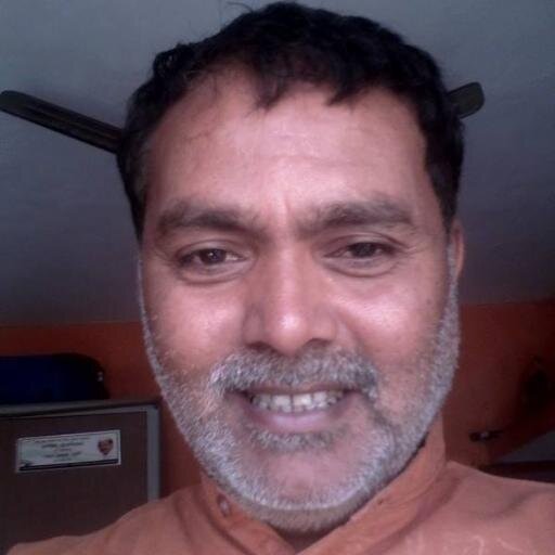 Mai ek aam aadami ,Meri chah bhi ek aam, ke jo bhi neta ho wo bhi aam ho aur sarkarbhi aam logo ki ho taki jobhi kam uske dwara ho wo aam logo ke hit me ho.