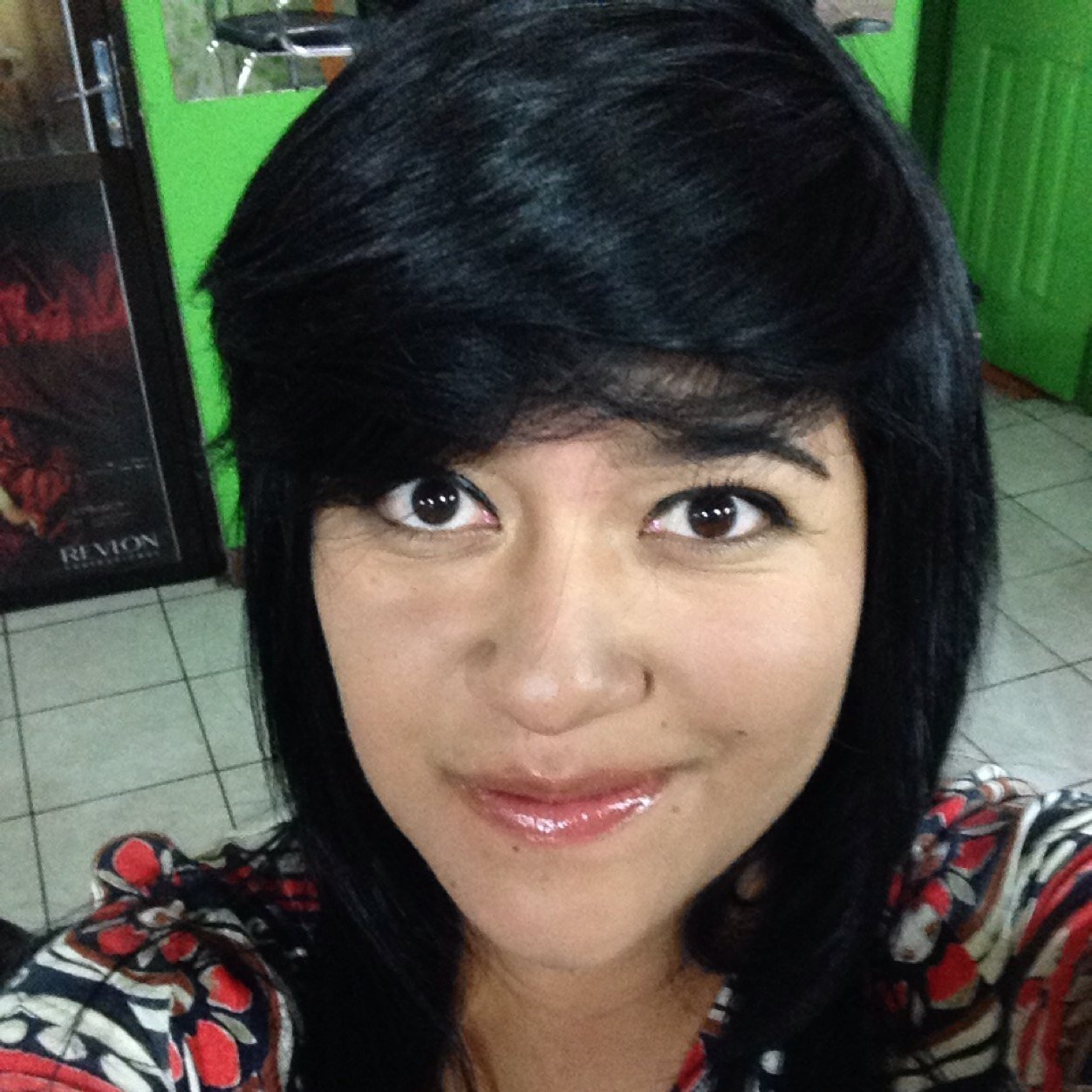 I am a friendly girl likes to tease me I like to meet new people, add me and I'll keep