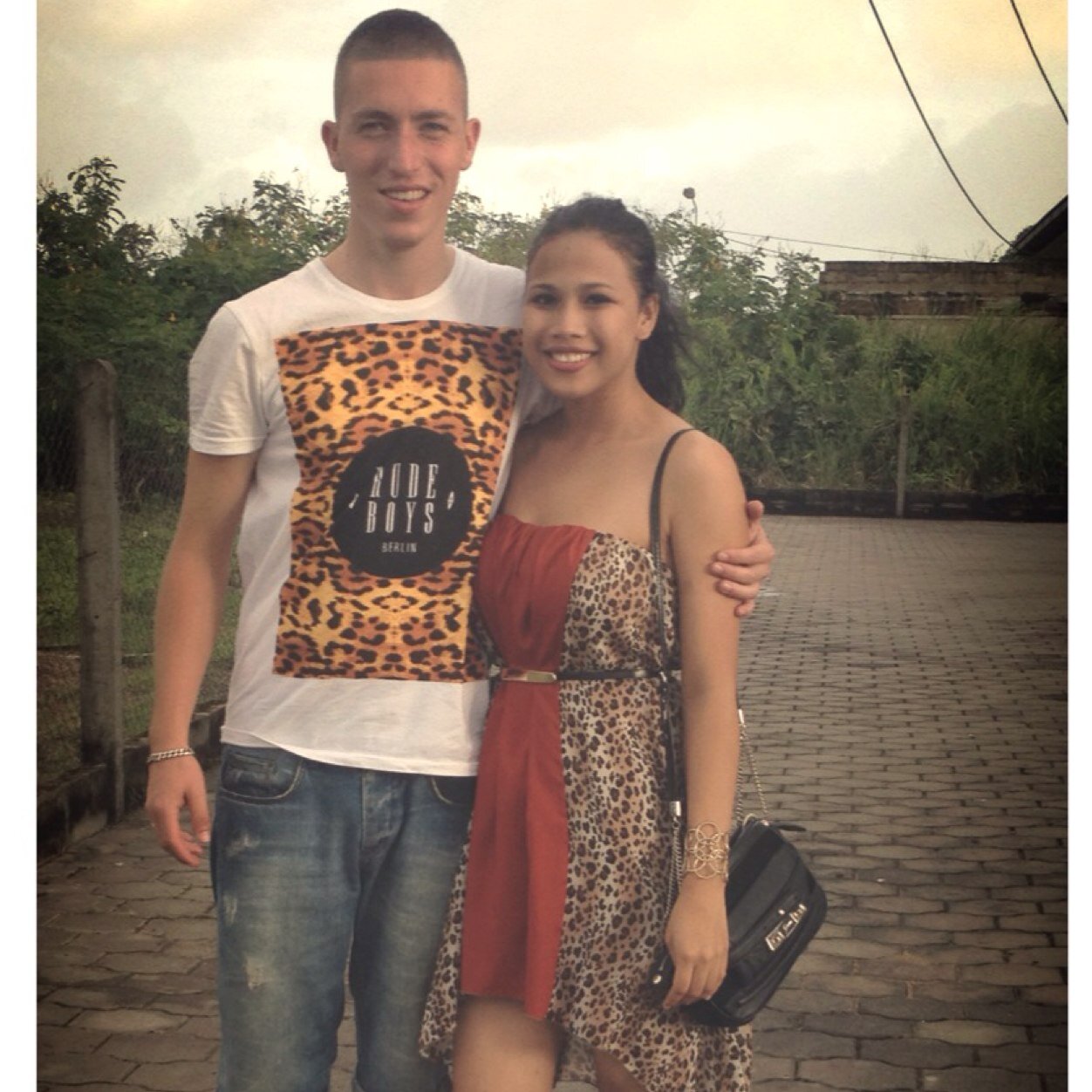 20+ in love with Melissa 17-04-13