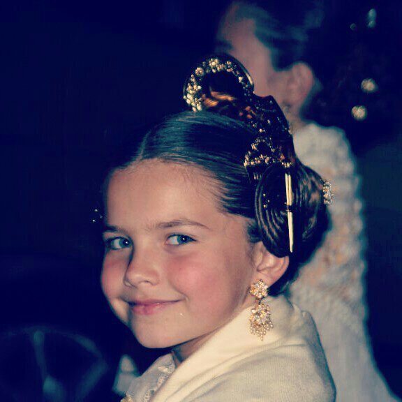 Sonriendo desde un 23 de julio/ don't let the world change your smile, let your smile change the world/ never give up/ GIMNASIA RITMICA♥