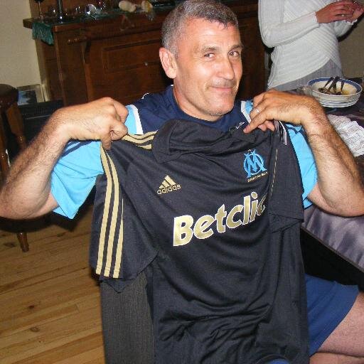 referer08's profile picture. 