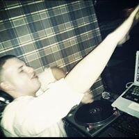 VenableNavajjb's profile picture. Roadmodel Is That NEW NEW # #NewHipHop #TRAPGURUDVD GRINDING NY Is Me #BLACKLUV