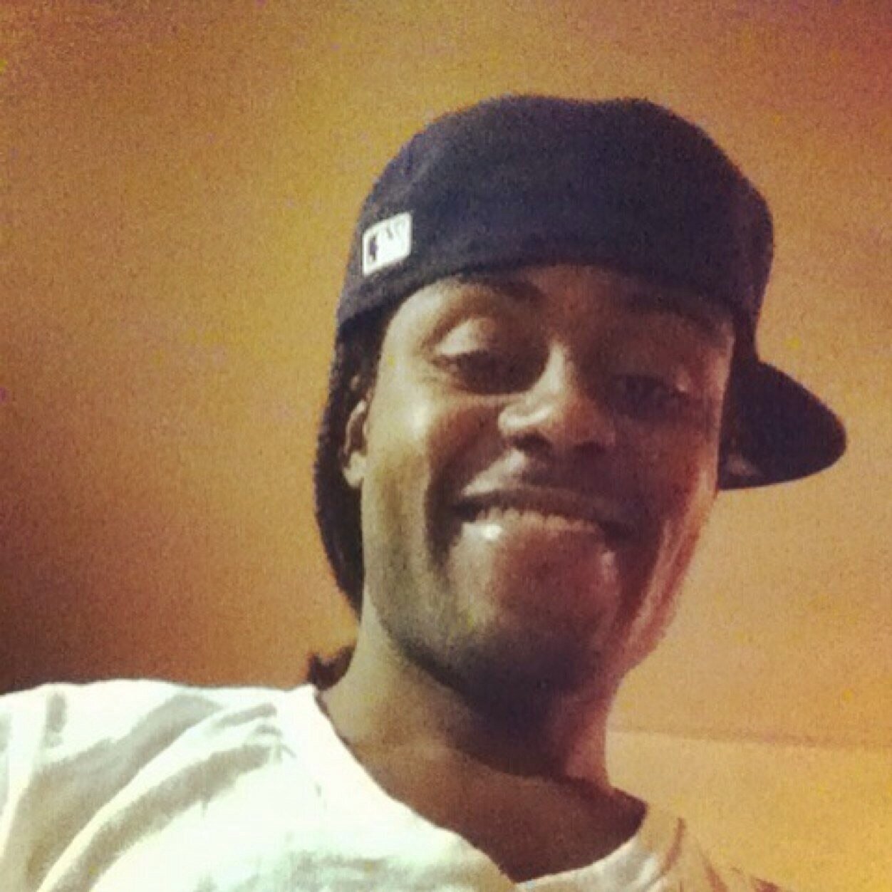 swagupNturnup's profile picture. Im out here on a grind to get them millions with my squad vision of a young king