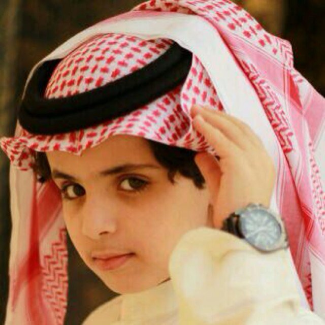 أقسَى أنُواعْ البُعد ؛ أنْ تَكُون بَعِيداً عَن رَبك ؛ وَهُو يَقُول : وَنَحْنُ أَقْرَبُ إِلَيْهِ مِنْ حَبْلِ الْوَرِيدِ