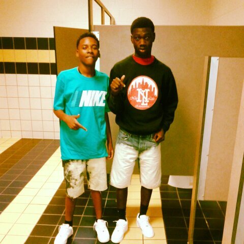 I#HOOP#B.I.L#23#FOLLOW ME I FOLLOW BACK