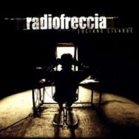 Radiofreccia 2.0, la radio che ti ascolta! Se sei un artista emergente non esitare a contattarci! Metti 'mi piace' qui: https://t.co/N4OhfZCWfg