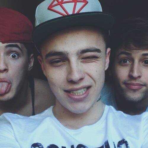 vidradanafly's profile picture. 