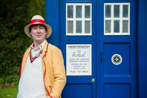 timelordpirate's profile picture. Actor, Doctor Who geek, Doctor 4 and 5 impersonator, Professor Snape lookalike, Rene Artois lookalike....available for bookings!!